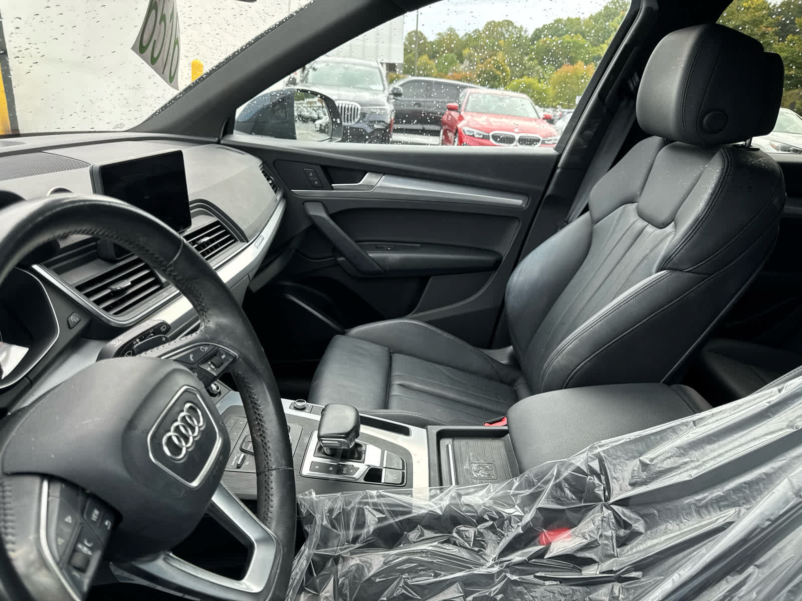 Used 2020 Audi Q5 2.0T Premium w/ Titanium Sport Package AWD/4WD image 12