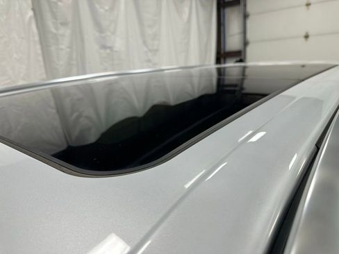 Used 2025 Lincoln Navigator Reserve image 41