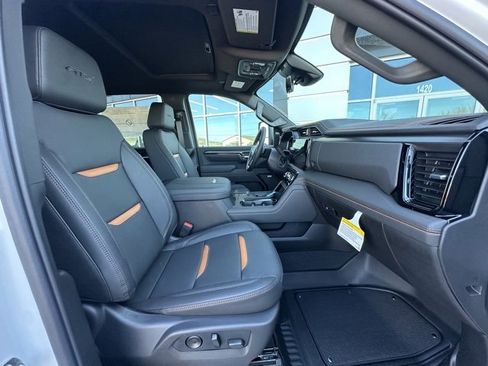 New 2026 GMC Sierra 2500 AT4 w/ AT4 Premium Plus Package image 35