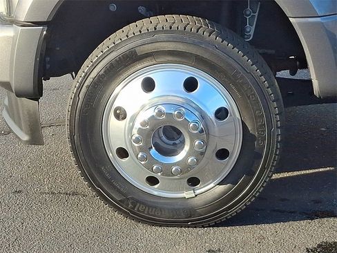 Used 2022 Ford F450 Platinum w/ FX4 Off-Road Package image 8