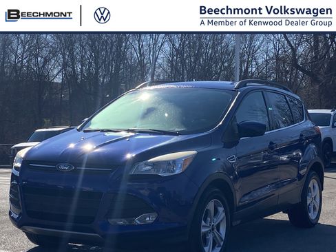 Used 2014 Ford Escape SE w/ Equipment Group 201A image 1