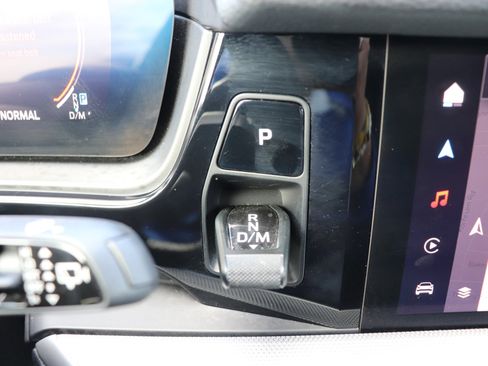 Used 2024 Porsche Cayenne image 41