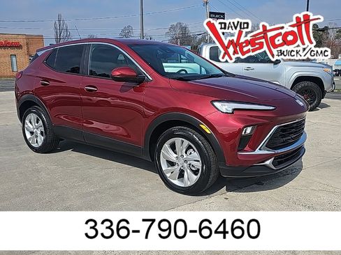 New 2025 Buick Encore GX Preferred image 1