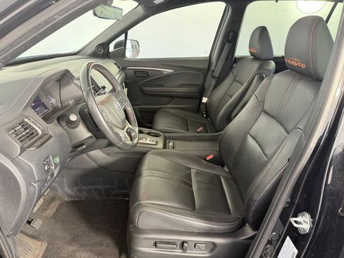 Used 2023 Honda Passport TrailSport image 5