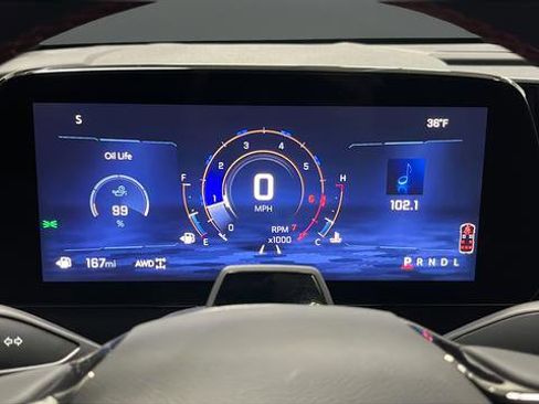 Used 2024 Chevrolet Traverse RS image 17