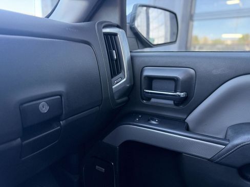 Used 2018 Chevrolet Silverado 1500 LTZ Z71 w/ Centennial Edition image 10