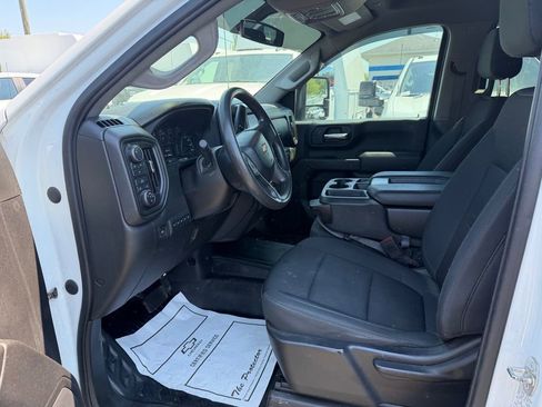Used 2022 Chevrolet Silverado 2500 W/T w/ WT Convenience Package AWD/4WD image 4