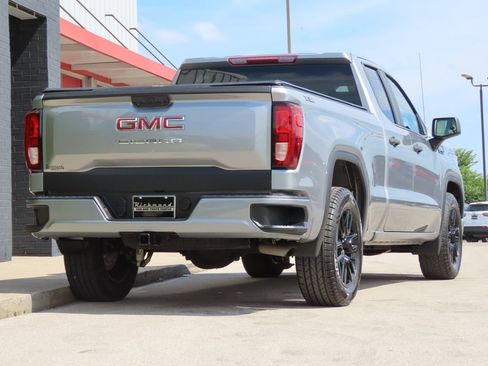 Used 2023 GMC Sierra 1500 Pro w/ Graphite Edition AWD/4WD image 5