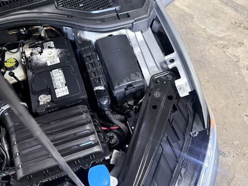 Used 2020 Volkswagen Jetta S w/ Driver Assistance Package image 10