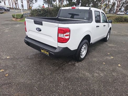 New 2025 Ford Maverick XL image 30