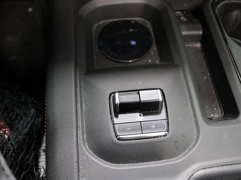 Used 2024 GMC Sierra 2500 AT4 w/ AT4 Premium Plus Package image 40