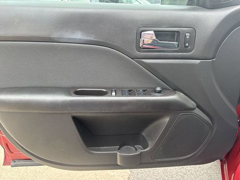 Used 2011 Ford Fusion SE w/ 202A Rapid Spec Order Code image 23