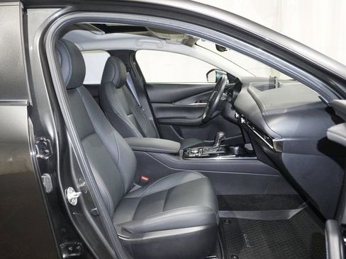 Used 2024 MAZDA CX-30 AWD 2.5 S w/ Preferred Package image 12