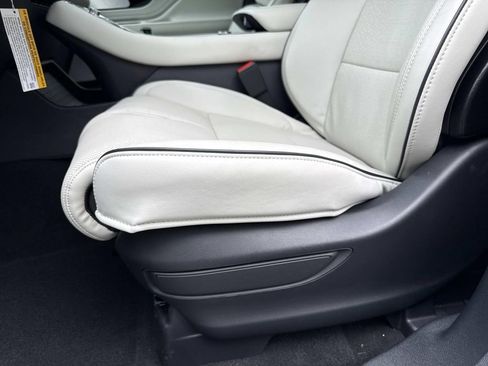 New 2025 Lincoln Aviator Black Label image 21