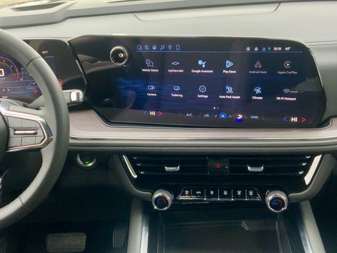 New 2026 Chevrolet Suburban LS image 15