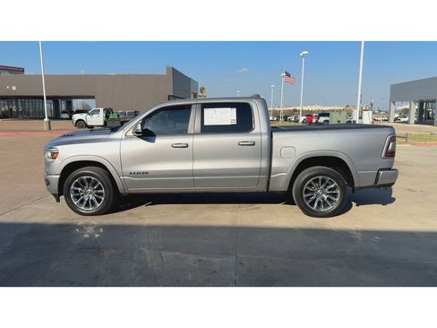 Used 2019 RAM 1500 Laramie w/ Sport Appearance Package image 5