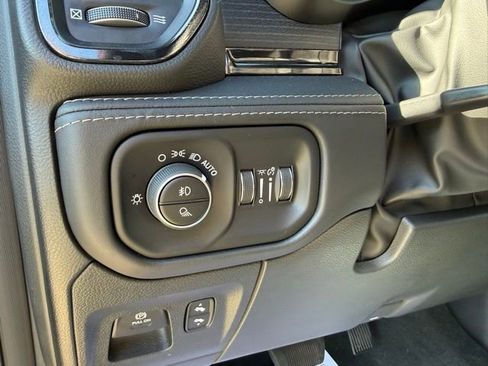 Used 2023 RAM 1500 Limited w/ Trailer Tow Group image 15