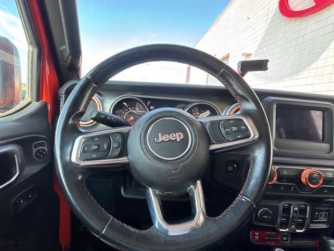 Used 2018 Jeep Wrangler Unlimited Rubicon AWD/4WD image 17