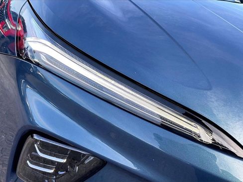 Used 2025 Buick Enclave Preferred image 32