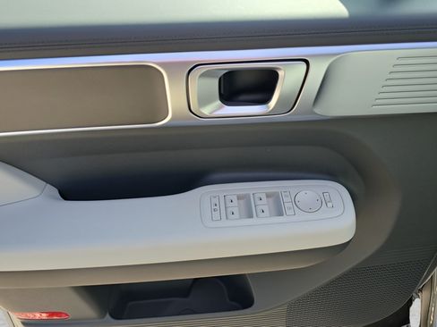 New 2026 Hyundai Santa Fe SE FWD image 16