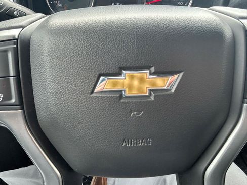 Used 2020 Chevrolet Silverado 1500 LTZ AWD/4WD image 19