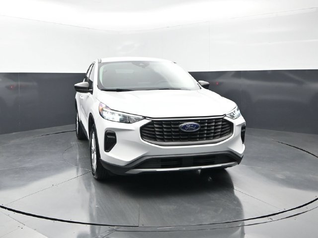 Used 2023 Ford Escape Active FWD image 5