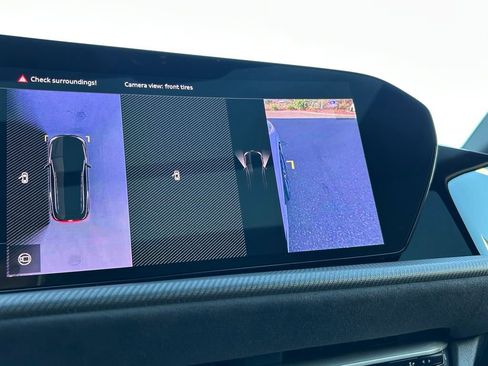 Used 2025 Audi SQ5 Premium Plus w/ Premium Plus Package image 22