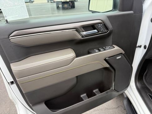 Certified 2023 Chevrolet Silverado 1500 ZR2 w/ Technology Package AWD/4WD image 11