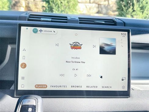 Used 2023 Land Rover Defender 130 S image 23