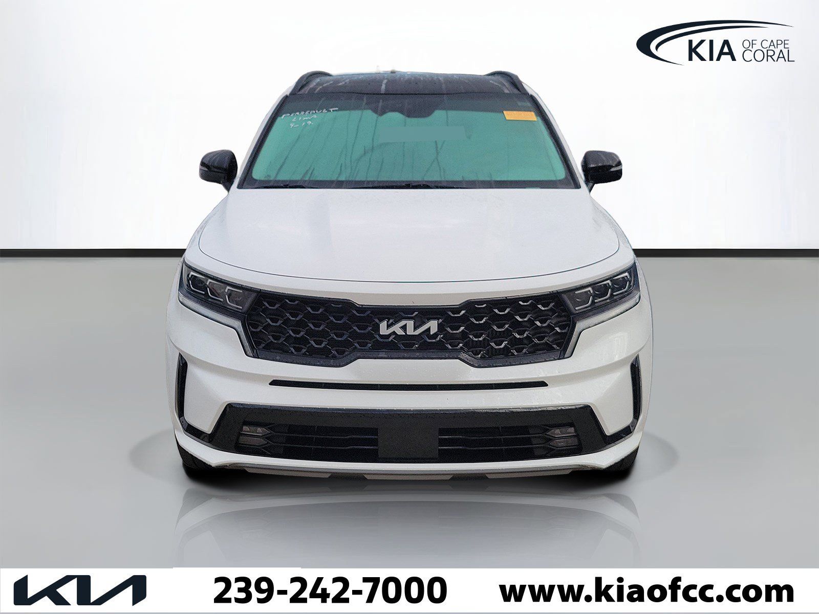 Certified 2023 Kia Sorento SX FWD image 2