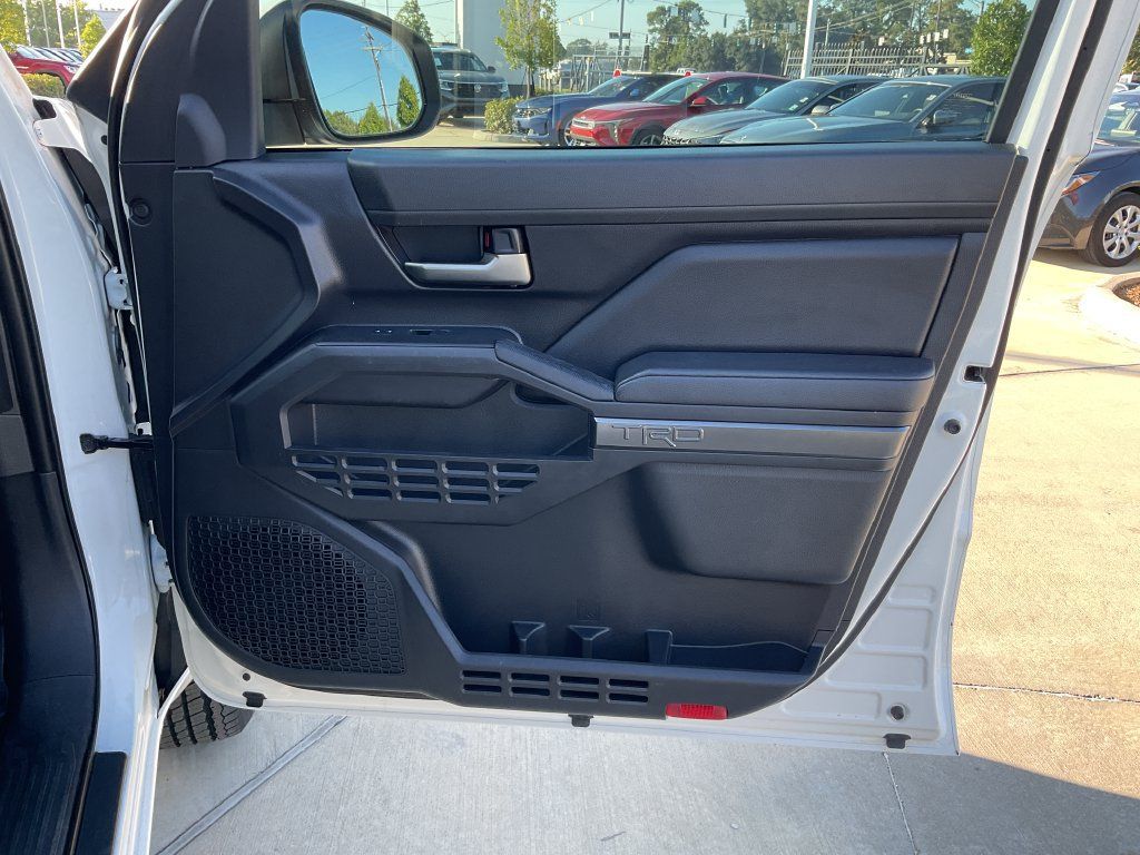 Used 2024 Toyota Tacoma TRD Sport RWD image 16