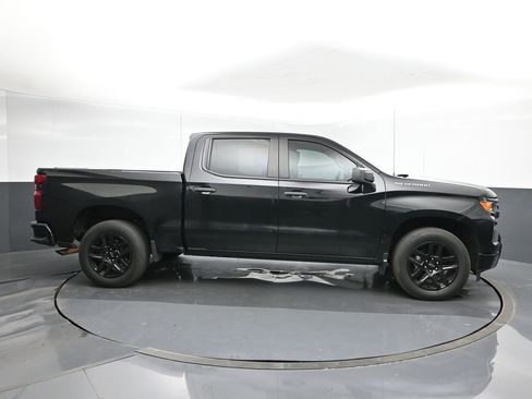 Used 2023 Chevrolet Silverado 1500 Custom image 6