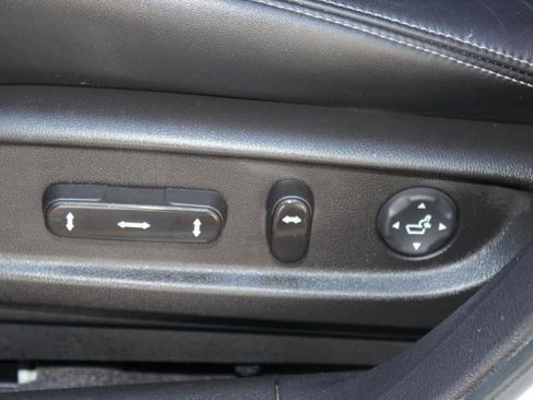 Used 2018 Acura RLX w/ Technology Package FWD image 11