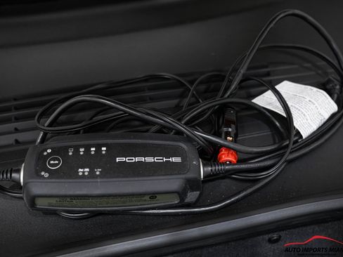 Used 2021 Porsche 911 Turbo S image 37