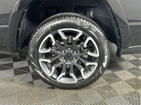 New 2026 RAM 1500 Limited image 17