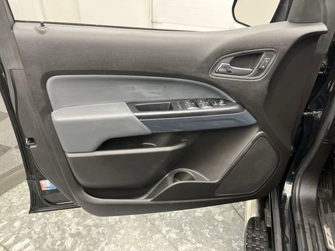 Used 2018 Chevrolet Colorado Z71 image 6
