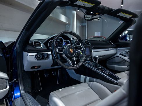 Certified 2021 Porsche 718 Boxster GTS RWD image 4