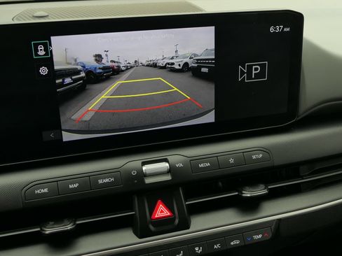 Used 2025 Kia K4 FWD image 21