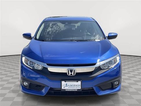 Used 2018 Honda Civic EX-L image 4