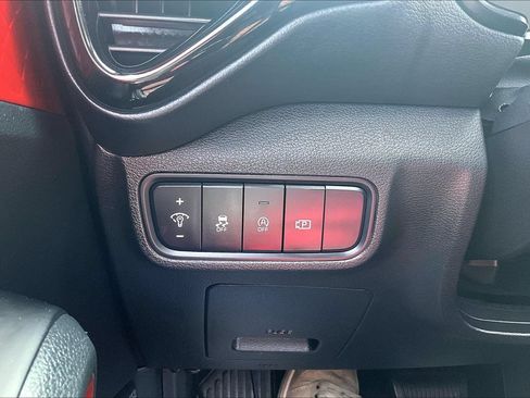 Used 2023 Kia Soul GT-Line FWD image 37