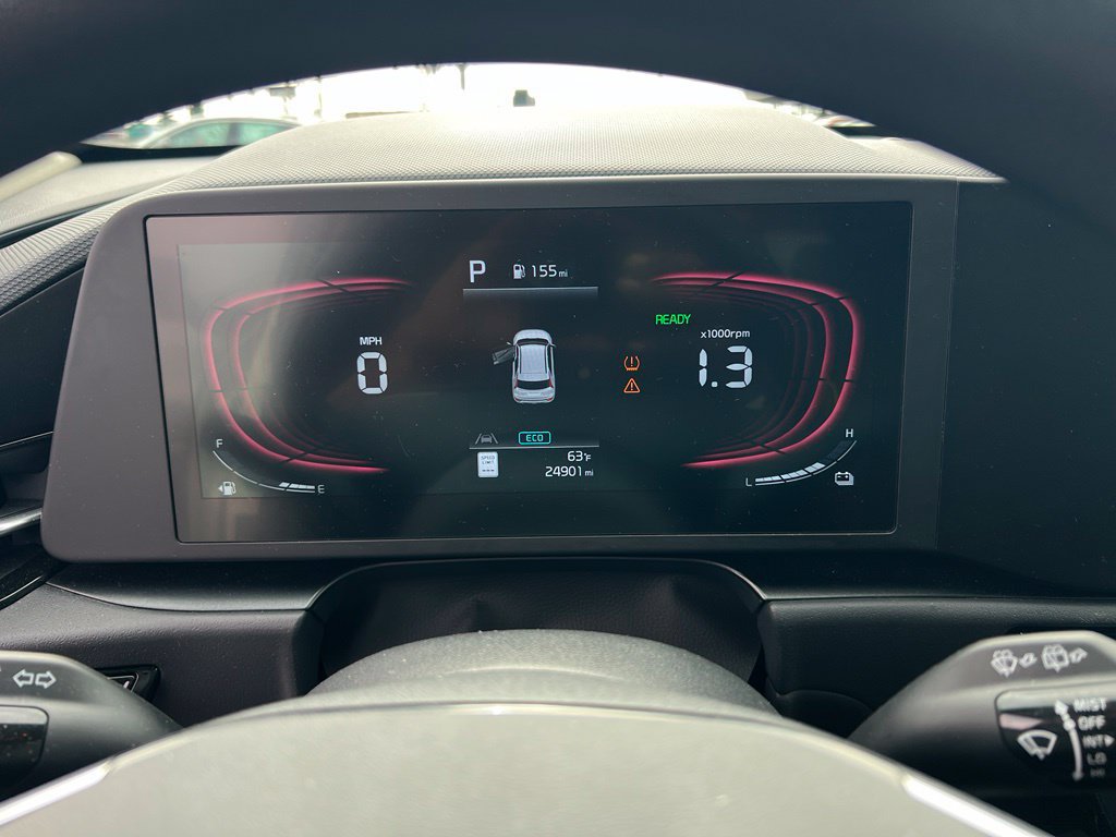 Certified 2025 Kia Niro LX FWD image 19