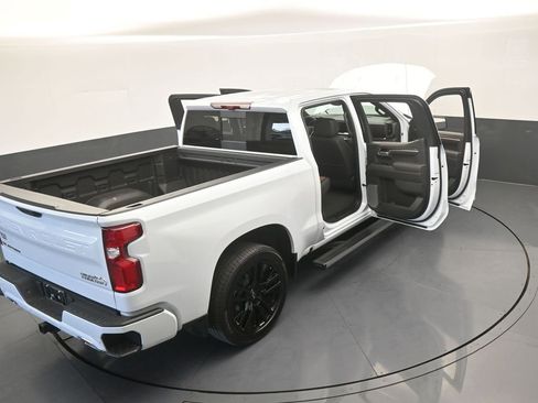 Used 2026 Chevrolet Silverado 1500 High Country w/ Technology Package image 85