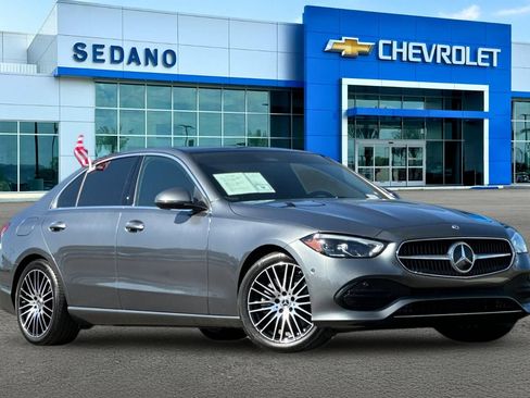 Used 2025 Mercedes-Benz C 300 4MATIC Sedan image 2