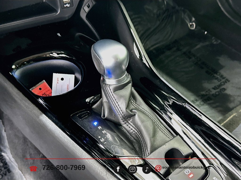 Used 2021 Toyota C-HR Limited FWD image 17