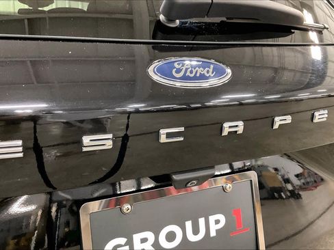 Used 2020 Ford Escape SE AWD/4WD image 10