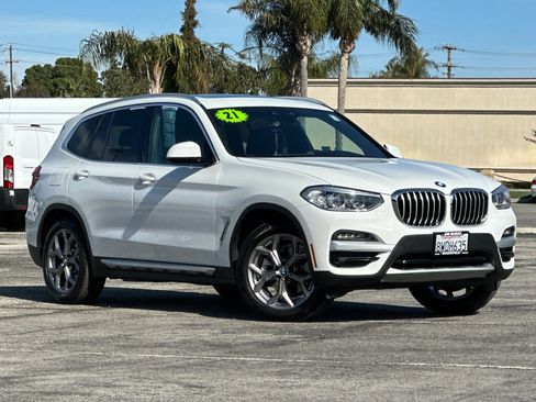 Used 2021 BMW X3 xDrive30e w/ Convenience Package image 2