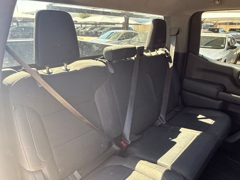 Used 2019 Chevrolet Silverado 1500 LT RWD image 24