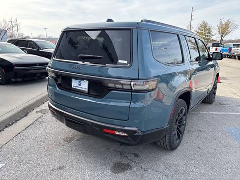 New 2026 Jeep Grand Wagoneer Summit AWD/4WD image 29