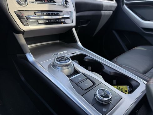 Used 2023 Ford Explorer Timberline image 19