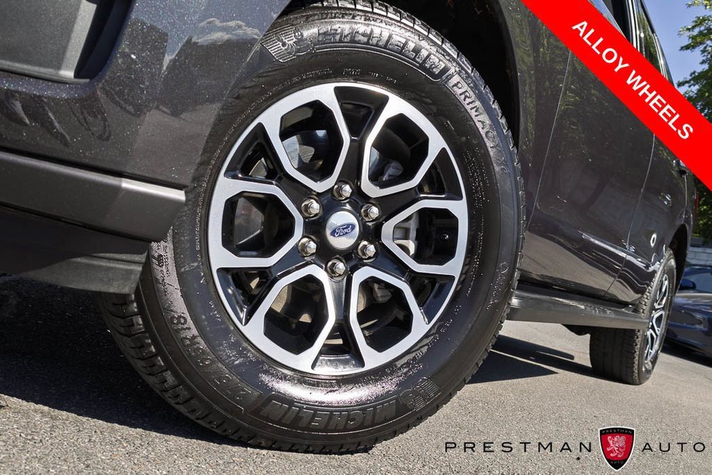 Used 2024 Ford Expedition XLT AWD/4WD image 13